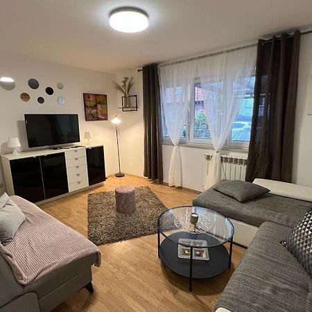 Apartman Lara Zagreb Ngoại thất bức ảnh